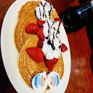 STRAWBERRY PANCAKE